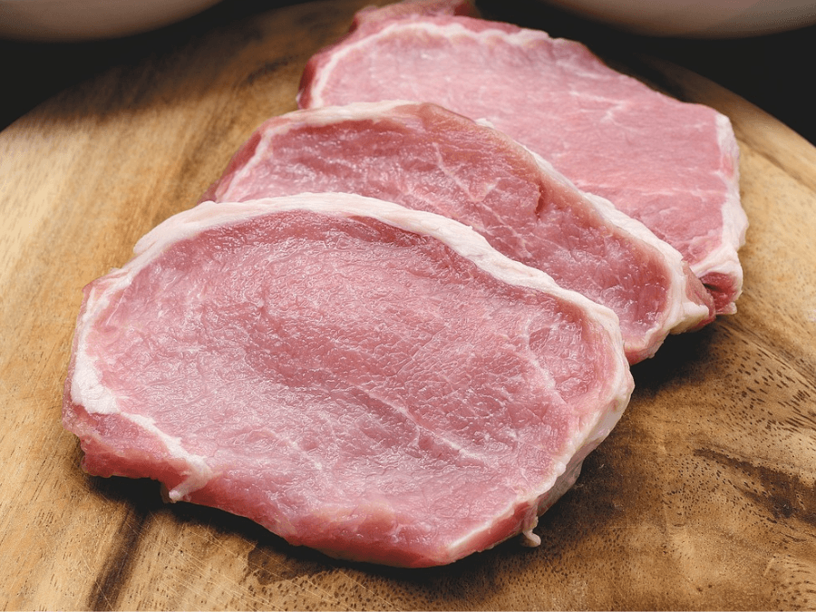 alt="A serving of grilled pork chop"  
