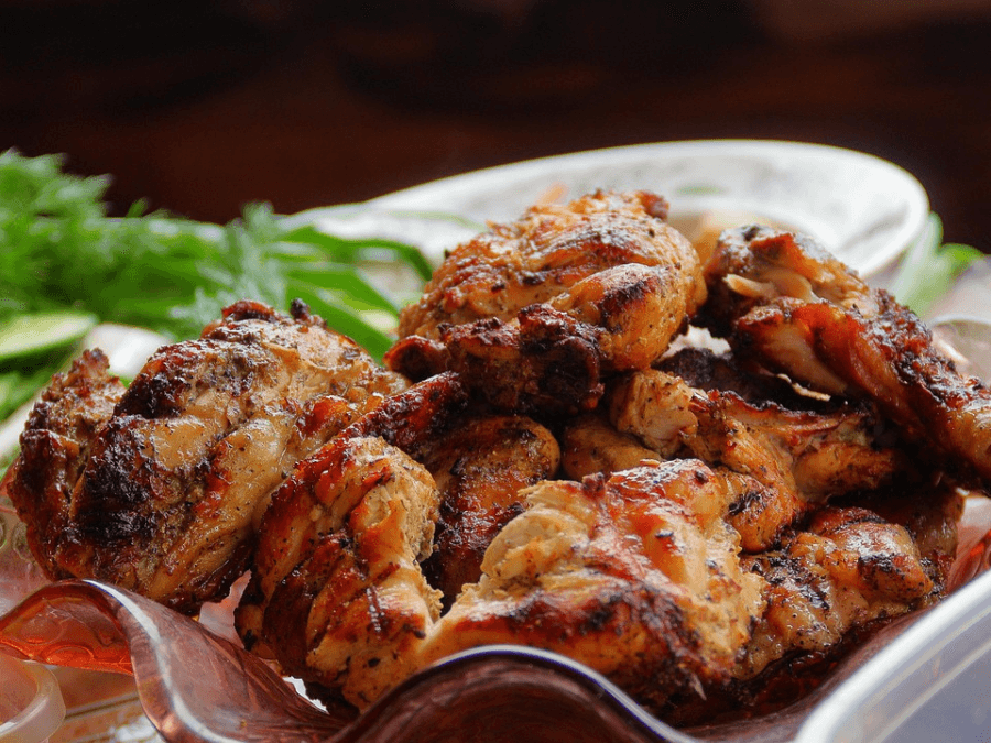 alt="Grilled dakdari (chicken thigh) for Korean BBQ"  
